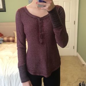 comfy long sleeve t-shirt/blouse w/ sleeve detail
